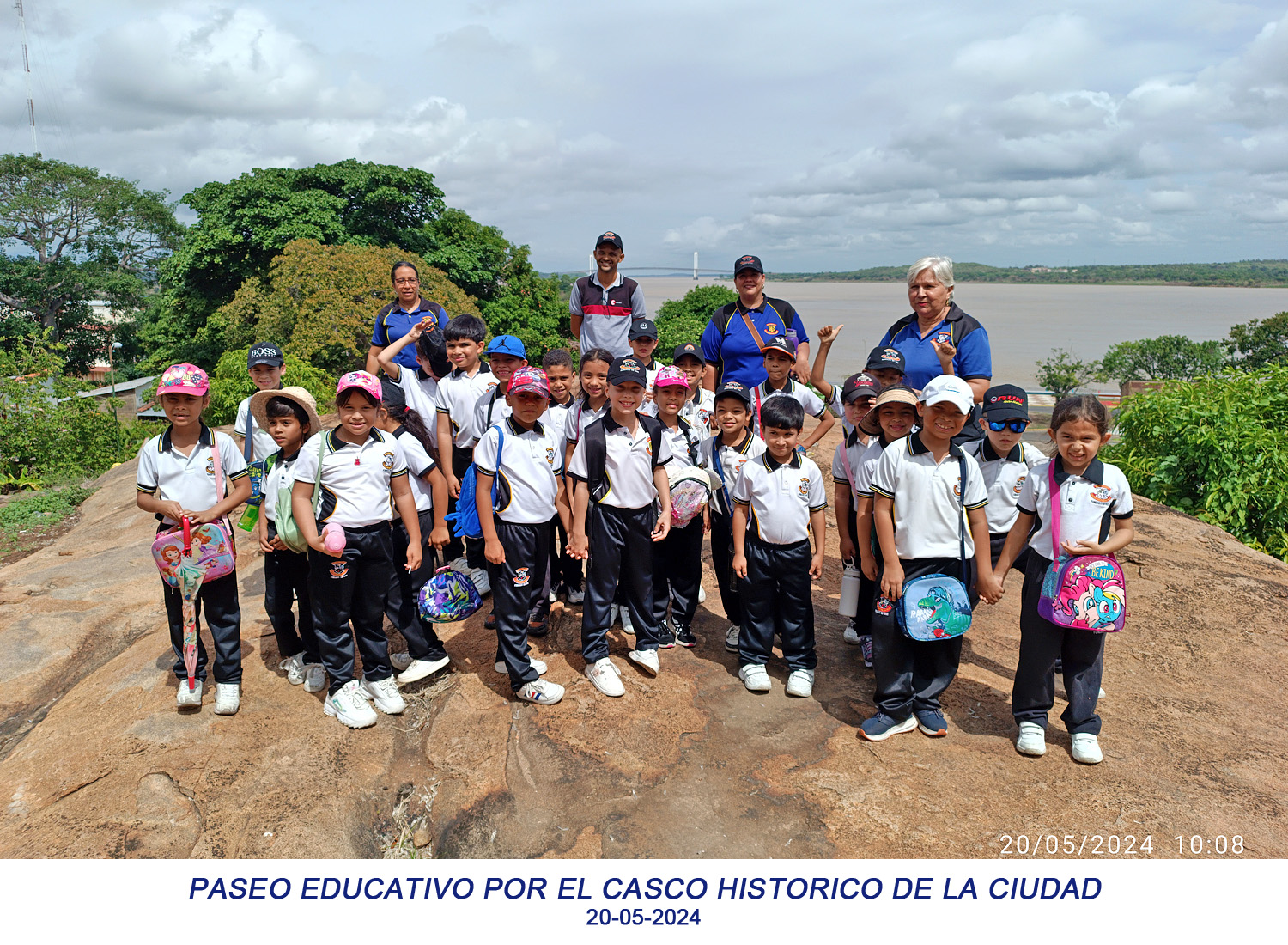 paseoCasco2doGrado200524